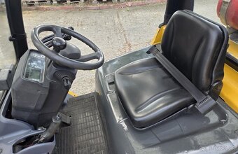 Vysokozdvižný vozík CATERPILLAR GP25N LPG - 10