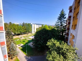 EXKLUZÍVNE Ideálny 4+1 izbový byt s balkónom, Žilina - - 10