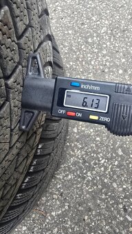 225/60R18 - 10