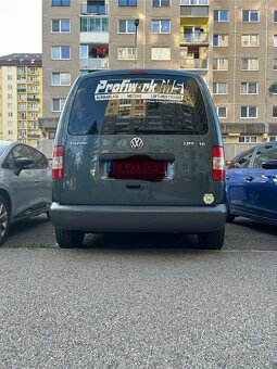 Predám vymením Volkswagen caddy life 1.6 benzín - 10