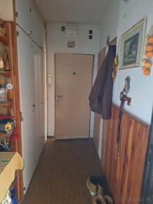 Na predaj 2 izbový byt v Šacha ul. Vajanská s balkónom - 10