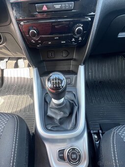 Suzuki Vitara 1.6DDIS 4x4 - 10