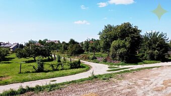 Na predaj stavebný pozemok v Bezenye - 10