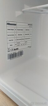 Mini chladnička Hisense RR55D4AW1 - 10