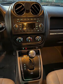 Jeep Patriot 2015 rok USA - 10