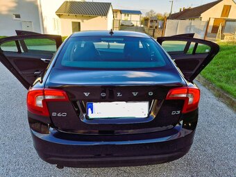 Volvo S60 2,0 D3 6kwalt automat 100kw r.v. 2013/2014 sedan - 10