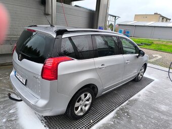 Peugeot 5008 2.0 Hdi - 10
