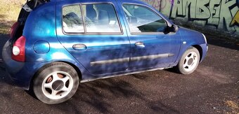 Predám komplet kolesá na Renault Clio - 10