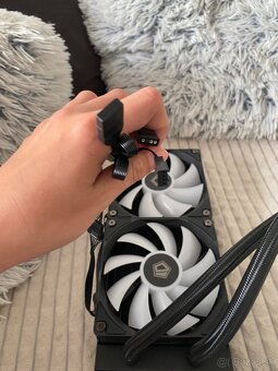 ❄️ Vodné chladenie – ID-COOLING FX240 ARGB - 10