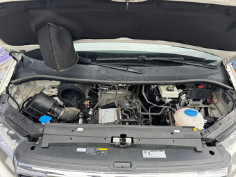 Volkswagen Crafter 2,0 TDI 4motion 7-miest - 10