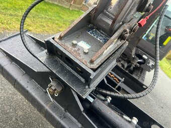 Minibagr VOLVO EC15e pouze 710mth / hyd.svahovka + podkopy - 10