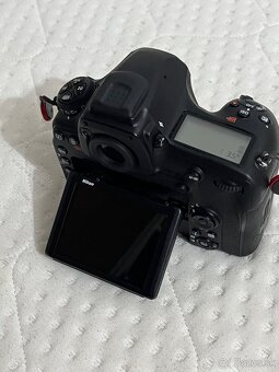 Nikon D850 - super stav - 10