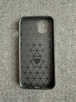 iPhone 13, Midnight, 128GB - 10