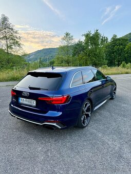 Audi RS4 Avant 2.9 TFSI - 10