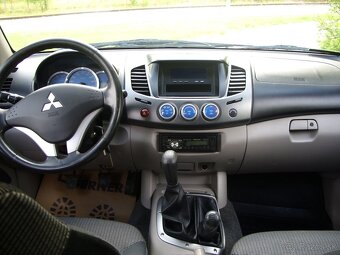 Mitsubishi L200 2,5DID 100Kw Superseleckt 4x4 - 10