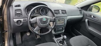 Škoda Yeti 1.8 TSI 4x4 MT6 130 000 km NOVÁ STK - 10