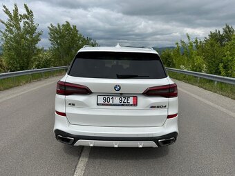 BMW X5 xDrive M50d A/T - 10