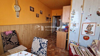 Ponúkam na PREDAJ Veľký 2 izbový byt 72m2 Nábrežná NOVÉ ZÁM - 10