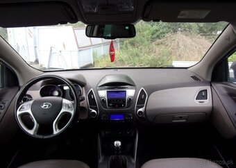 Hyundai ix35 1.7CRDi 85kW EDITION 142 000KM nafta manuál - 10