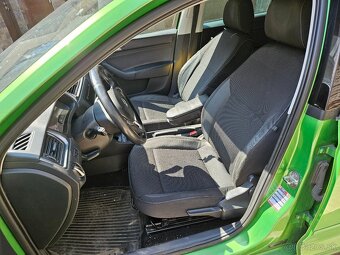 Rozpredam Skoda Rapid 1,2 Tsi - 10