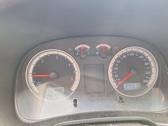 Volkswagen Bora 1.9 tdi 66kw - 10