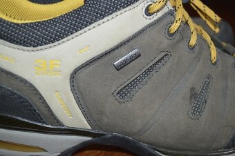 predam turisticke topanky SALEWA - 10