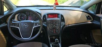 Opel astra ST 2.0 Cdti 121 kW kombi - 10
