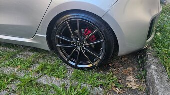 KIA Ceed GT 1.6 T-GDi 150kw, 32000 km - 10
