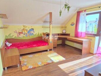 MODERRNÝ 4i RD, ZÁHRADA (600 m2), TERASA, PARKING, ulica Nov - 10