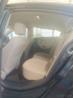 Opel Insignia 2.0 CDTI 163k Business AT6 - 10