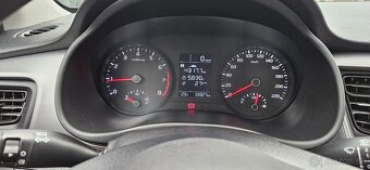 KIA Stonic 1.2 33000km - 10