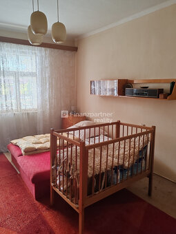 Na predaj starší rodinný dom Bzince pod Javorinou - 10
