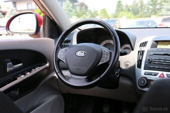 Kia CEED 1,4 CVVT EX - 10