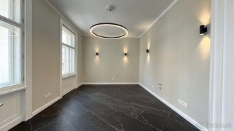 Prenájom - reprezentatívne priestory v centre Trnavy - 10