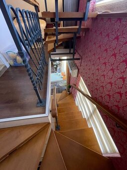 Penthouse s priestrannou terasou s vírivkou a panoramatickým - 10