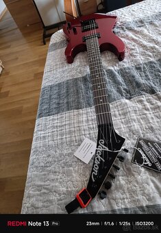 ELEKTRICKÁ GITARA zánovná Jackson JS11 - 10