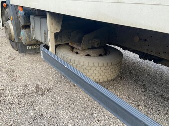 Iveco Eurocargo 120E22, Euro 5, čelo - 10