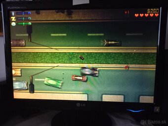 HP s i3-4130, 8GB RAM, 320HDD,Grafická: AMD R7 200-4GB VRAM - 10