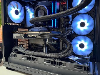 i9 12900KS\32GB\RTX 4090\SSD\1200W Zdroj - 10