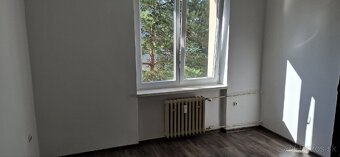 Predám 3 izb. byt Zvolen, centrum, 2x balkón - 10