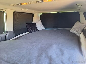 Prenájom -VW Multivan T5 Obytná dodávka Karavan - 10