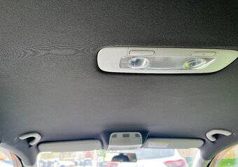 VW Pasat kombi B6  1.4 Tsi - 10