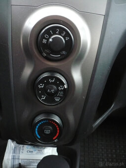 Predám Toyotu Yaris 2009 s malým nájazdom - 10