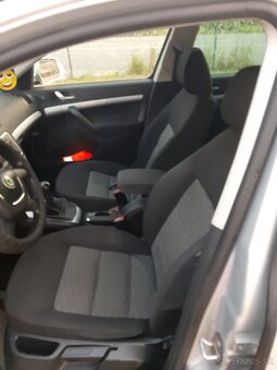 Škoda octavia 1.6.tdi.fecelift - 10