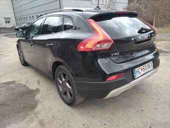 Volvo V40 D2 Cross country - 10