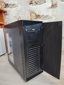 Intel i5-7500, GTX 1050Ti, SSD 1TB, DDR4 8GB - 10