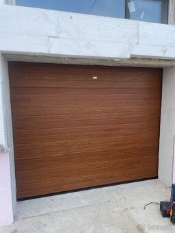 Garážové brány, tieniaca technika, okná - 10