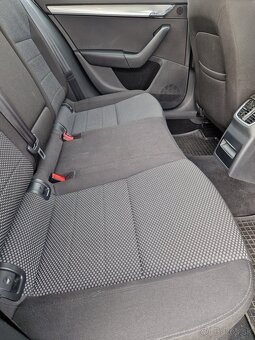 Škoda Octavia Combi - 10