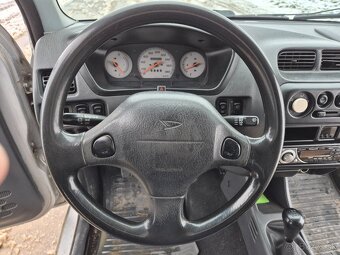 DAIHATSU TERIOS 1,3l - 10