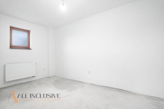 ALL INCLUSIVE | NA PREDAJ PRIEST. 3-IZB. BYT S TERASOU A PAR - 10